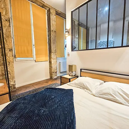 Le Bleu Hypercentre Presque Ile Apartment